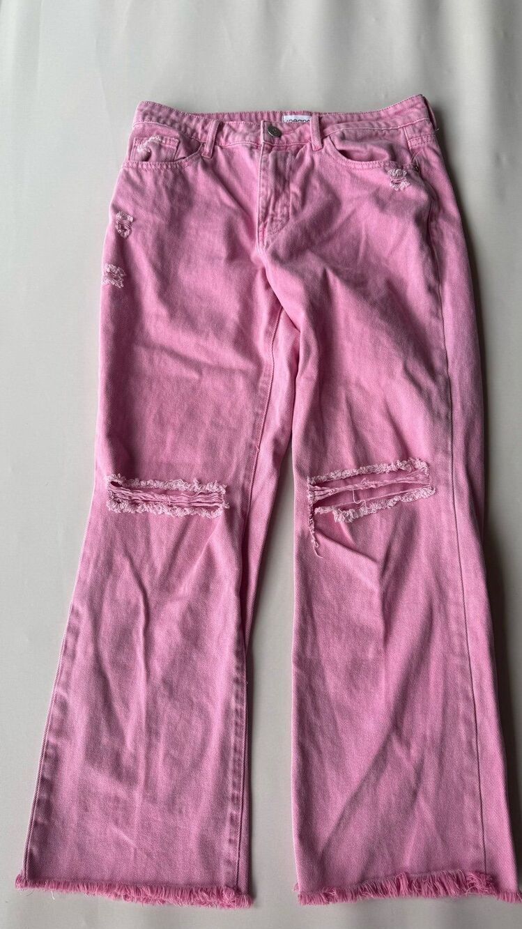 Hot pink Cropped Distressed Jeans Size 7/27